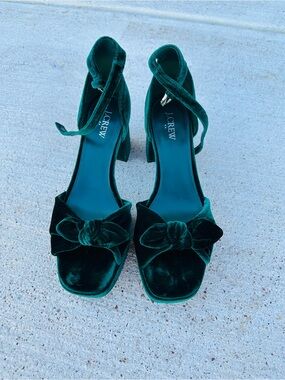 J. Crew Teal Velvet Bow Block Heel Sandals. 9.5